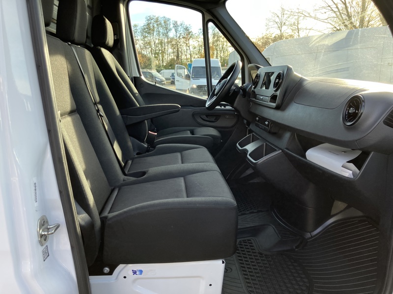 Image Mercedes-Benz SPRINTER FG 317 CDI 43S 14m3 L3H2 Gtie 48mois+2 révisions incluses 32.890Euro HT