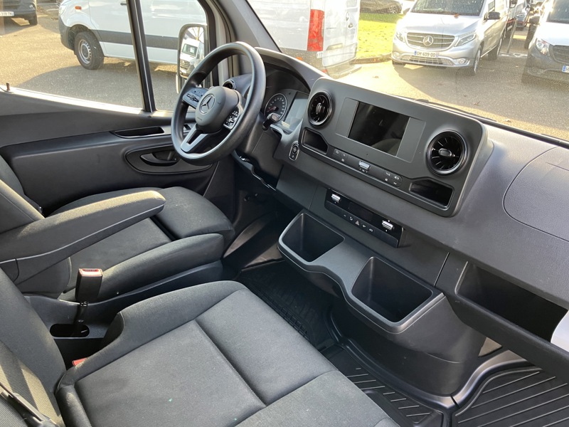 Image Mercedes-Benz SPRINTER FG 317 CDI 43S 14m3 L3H2 Gtie 48mois+2 révisions incluses 32.890Euro HT