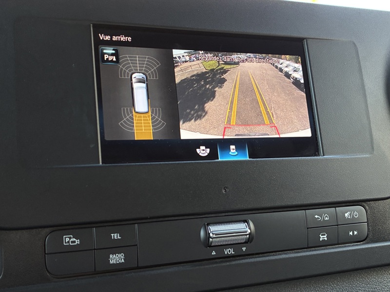 Image Mercedes-Benz SPRINTER FG 317 CDI 43S 14m3 L3H2 Gtie 48mois+2 révisions incluses 32.890Euro HT