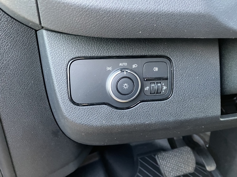 Image Mercedes-Benz SPRINTER 317 CDI 43S L3H2 PTRA 7T. 14m3  Gtie 48mois+2 révisions incluses 35.890Euro HT