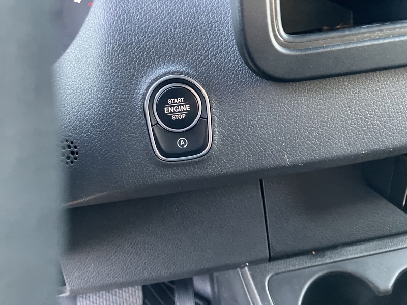 Image Mercedes-Benz SPRINTER 317 CDI 43S L3H2 PTRA 7T. 14m3  Gtie 48mois+2 révisions incluses 35.890Euro HT