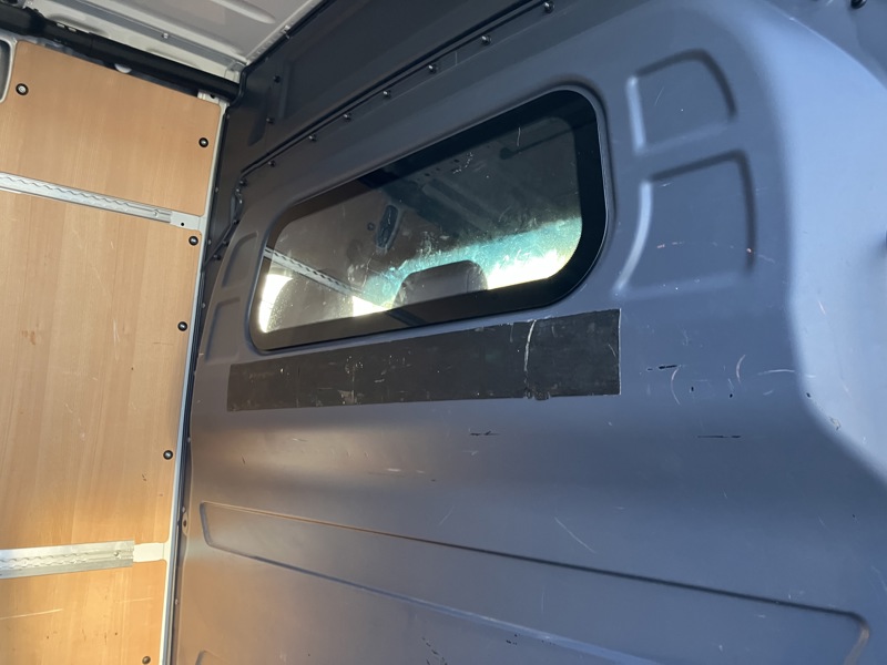 Image Mercedes-Benz SPRINTER 317 CDI 43S L3H2 PTRA 7T. 14m3  Gtie 48mois+2 révisions incluses 35.890Euro HT