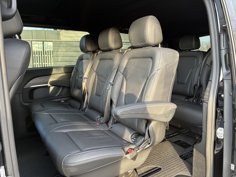 Image Mercedes-Benz CLASSE V V 300 d XL 8Places Gtie 48mois+2 révisions incluses 69.900Euro HT