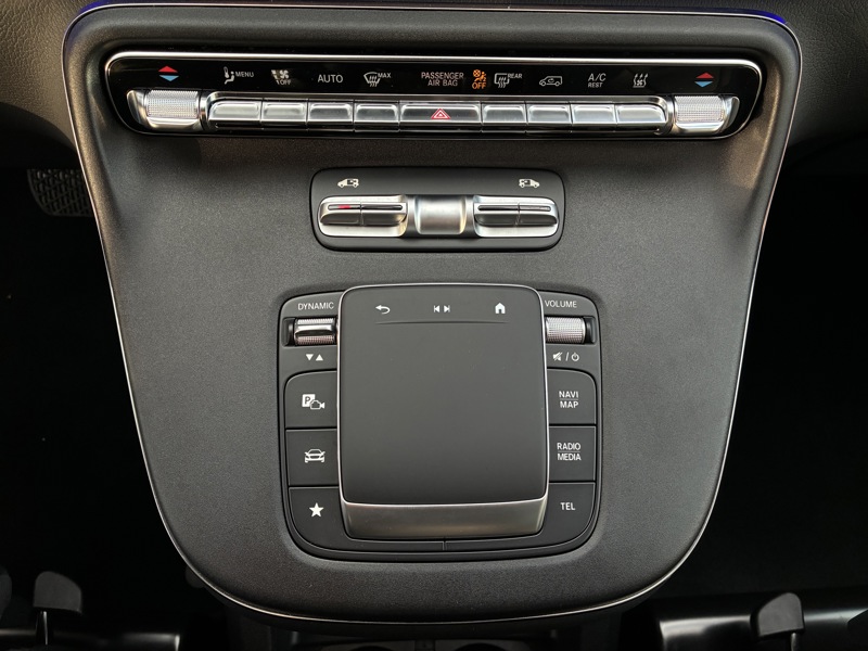 Image Mercedes-Benz CLASSE V V 300 d XL 8Places Gtie 48mois+2 révisions incluses 69.900Euro HT