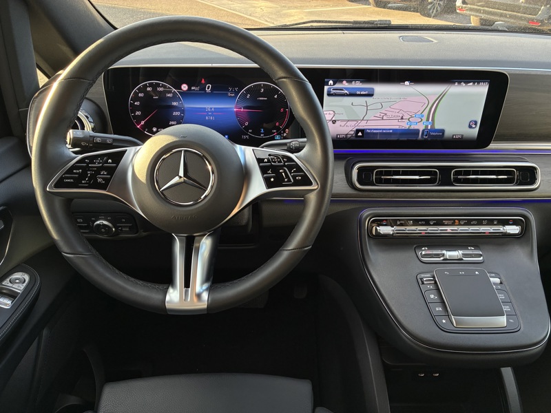 Image Mercedes-Benz CLASSE V V 300 d XL 8Places Gtie 48mois+2 révisions incluses 69.900Euro HT