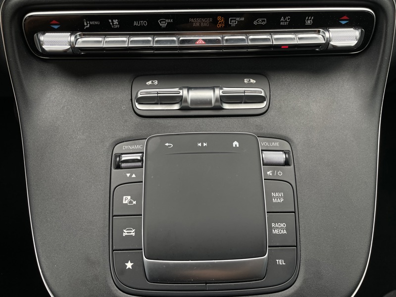 Image Mercedes-Benz CLASSE V V 300 d XL 8Places Gtie 48mois+2 révisions incluses 69.890Euro HT