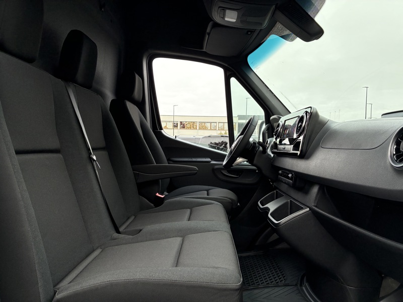 Mercedes-Benz SPRINTER 317 CDI Fourgon PRO L2H2 12M3 BVA  