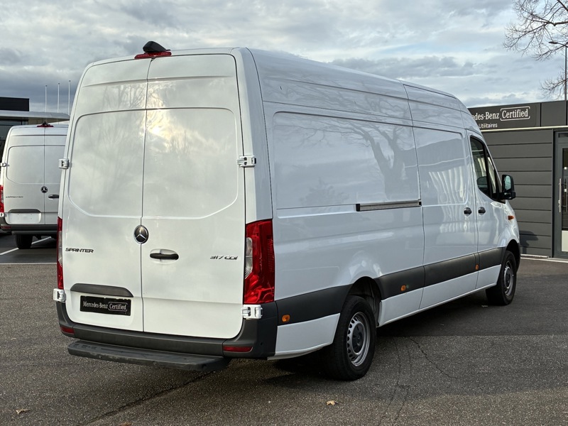 Image Mercedes-Benz SPRINTER 317 CDI Fourgon 43S 14m3 L3H2 170ch 34890€HT BVM6 Garantie 24Mois Mercedes