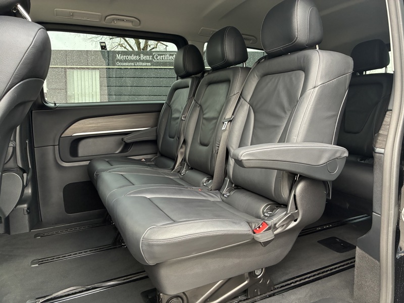 Image Mercedes-Benz CLASSE V V 300 d XL 8places Gtie 48mois+2 révisions incluses 66.890Euro HT