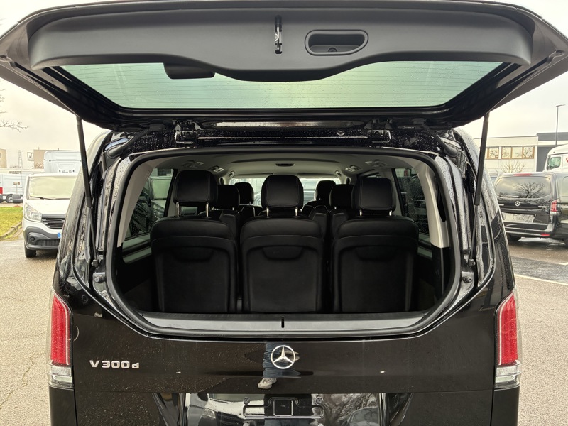 Image Mercedes-Benz CLASSE V V 300 d XL 8places Gtie 48mois+2 révisions incluses 66.890Euro HT