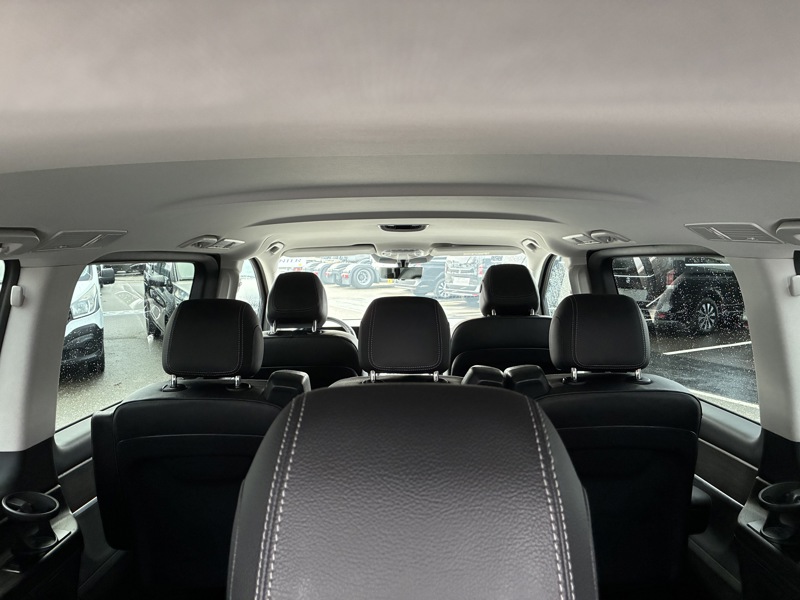 Image Mercedes-Benz CLASSE V V 300 d XL 8places Gtie 48mois+2 révisions incluses 66.890Euro HT