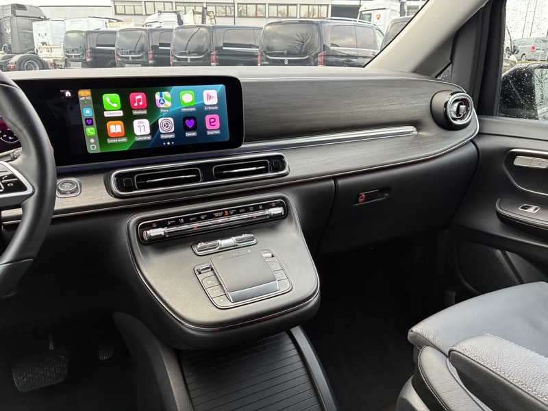 Image Mercedes-Benz CLASSE V V 300 d XL 8places Gtie 48mois+2 révisions incluses 66.890Euro HT