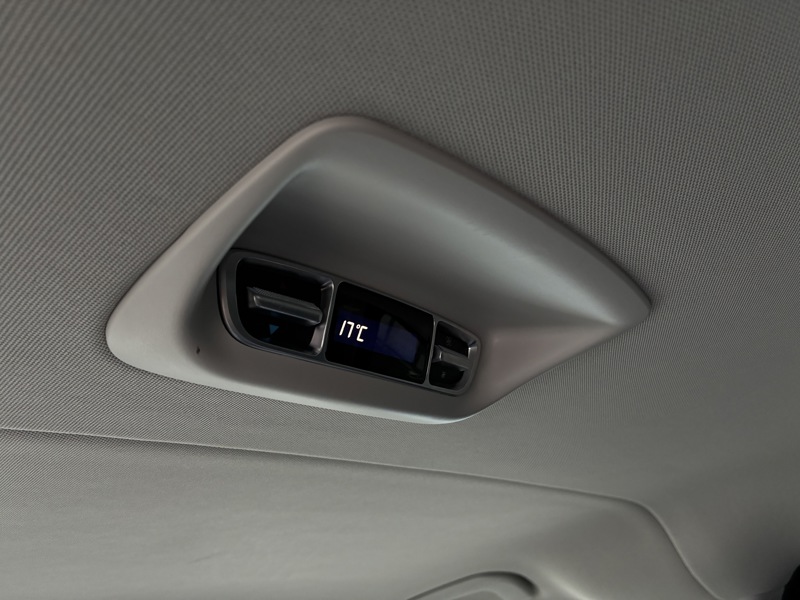 Image Mercedes-Benz CLASSE V V 300 d XL 8places Gtie 48mois+2 révisions incluses 66.890Euro HT