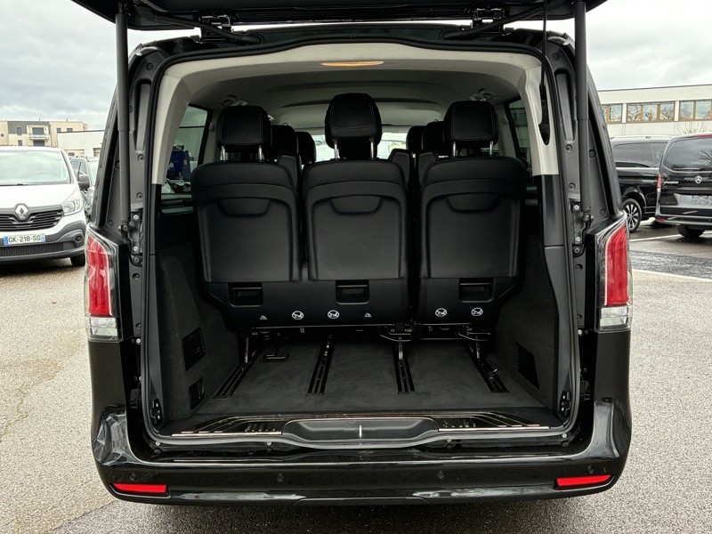 Image Mercedes-Benz CLASSE V V 300 d XL 8places Gtie 48mois+2 révisions incluses 66.900euro HT