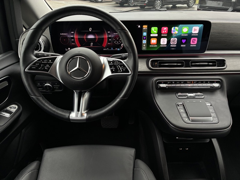 Image Mercedes-Benz CLASSE V V 300 d XL 8places Gtie 48mois+2 révisions incluses 66.900euro HT