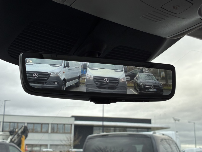 Image Mercedes-Benz CLASSE V V 300 d XL 8places Gtie 48mois+2 révisions incluses 66.900euro HT