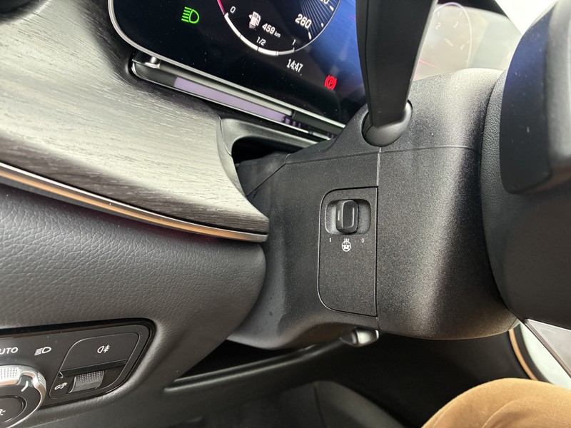 Image Mercedes-Benz CLASSE V V 300 d XL 8Places Gtie 48mois+2 révisions incluses 69.890euro HT