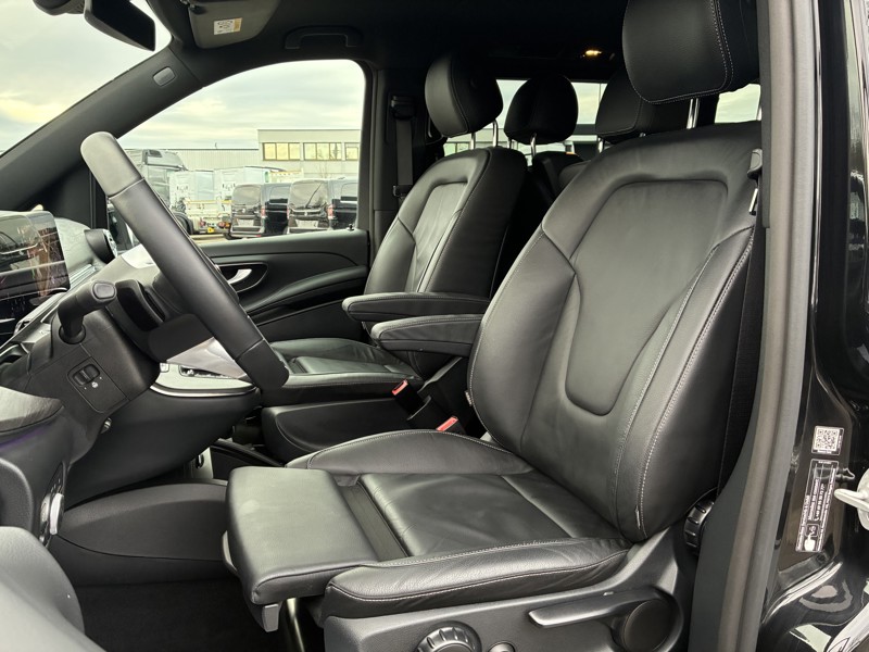 Image Mercedes-Benz CLASSE V V 300 d XL 8Places Gtie 48mois+2 révisions incluses 69.890euro HT