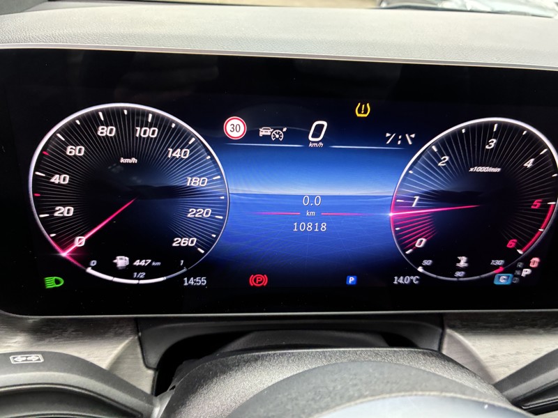 Image Mercedes-Benz CLASSE V V 300 d XL 8Places Gtie 48mois+2 révisions incluses 69.890euro HT