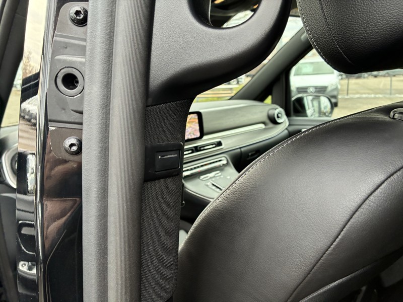 Image Mercedes-Benz CLASSE V V 300 d XL 8Places Gtie 48mois+2 révisions incluses 69.890euro HT