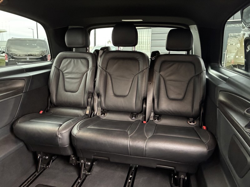 Image Mercedes-Benz CLASSE V V 300 d XL 8Places Gtie 48mois+2 révisions incluses 69.890euro HT