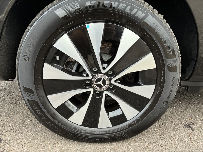 Image Mercedes-Benz CLASSE V V 300 d XL 8Places Gtie 48mois+2 révisions incluses 69.890euro HT