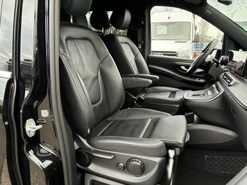 Image Mercedes-Benz CLASSE V V 300 d XL 8Places Gtie 48mois+2 révisions incluses 69.890euro HT