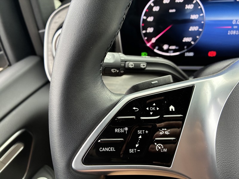 Image Mercedes-Benz CLASSE V V 300 d XL 8Places Gtie 48mois+2 révisions incluses 69.890euro HT