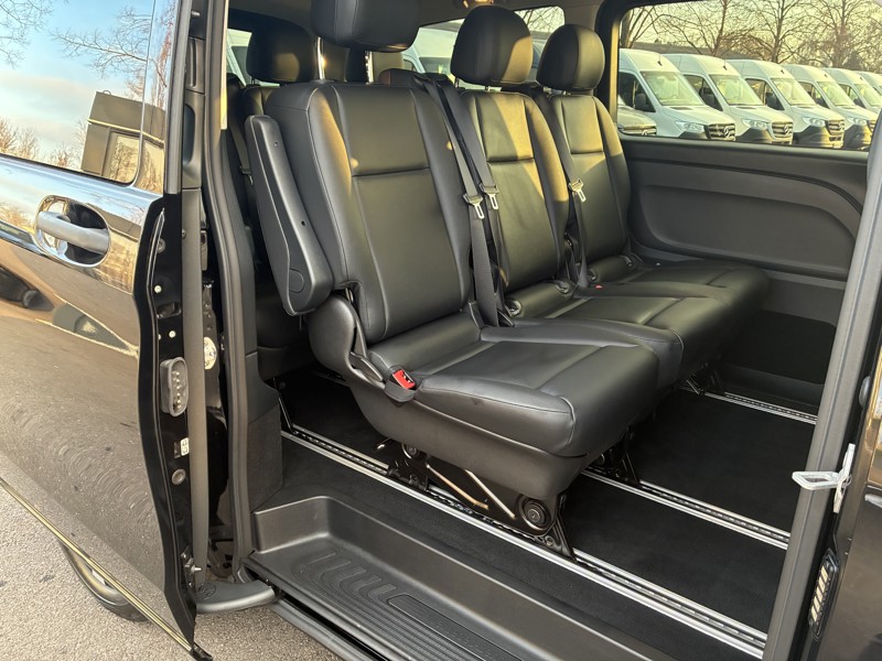 Image Mercedes-Benz VITO 116 CDI Tourer SELECT Long 9 PLACES  49.890euro HT
