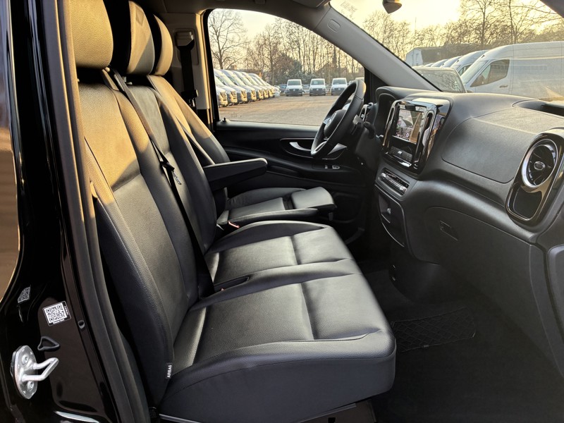 Image Mercedes-Benz VITO 116 CDI Tourer SELECT Long 9 PLACES  49.890euro HT