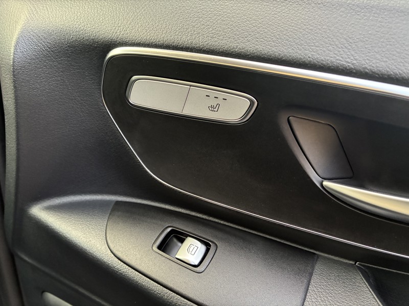 Image Mercedes-Benz VITO 116 CDI Tourer SELECT Long 9 PLACES  49.890euro HT