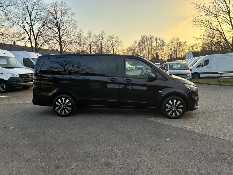 Image Mercedes-Benz VITO 116 CDI Tourer SELECT Long 9 PLACES  49.890euro HT
