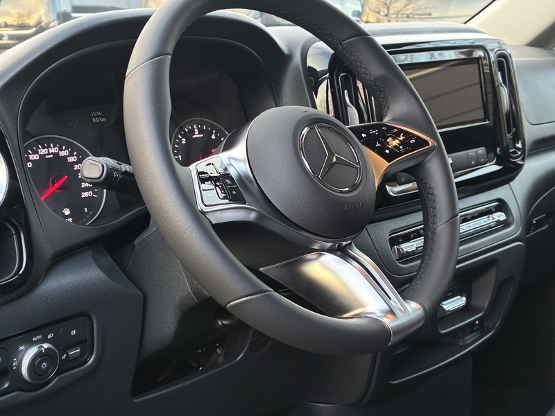 Image Mercedes-Benz VITO 116 CDI Tourer SELECT Long 9 PLACES  49.890euro HT