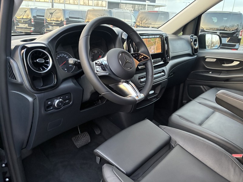 Image Mercedes-Benz VITO 116 CDI Tourer SELECT Long 9 PLACES  49.890euro HT