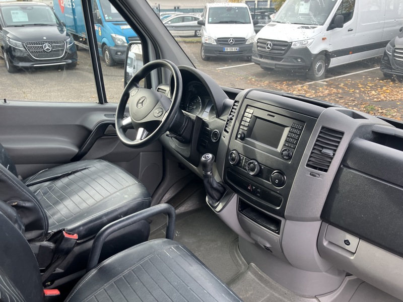 Image Mercedes-Benz SPRINTER 313 CDI Fourgon L2H2 12M3 Standard BVA  