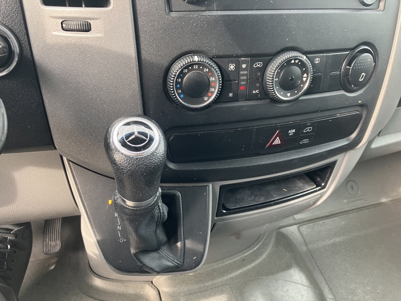 Image Mercedes-Benz SPRINTER 313 CDI Fourgon L2H2 12M3 Standard BVA  