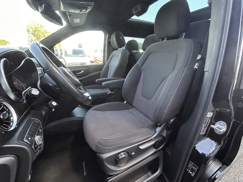 Image Mercedes-Benz CLASSE V 220 d Long Toit pano !! PAS DE MALUS !!