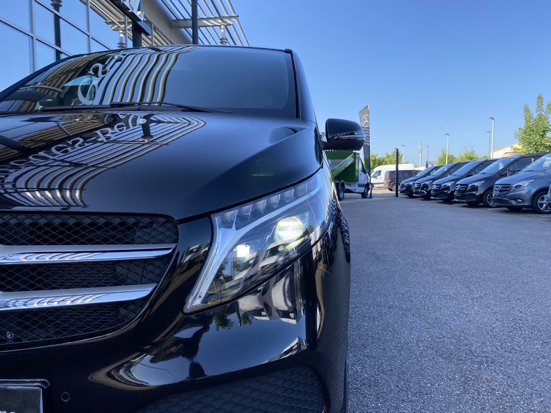 Image Mercedes-Benz CLASSE V 300 d 4MATIC AVANTGARDE Extra long 8pl 4x4 60900HT