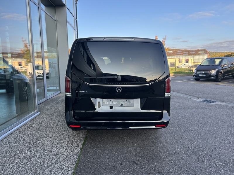 Image Mercedes-Benz CLASSE V 300 d AVANTGARDE Extra long 8 Places 68990HT