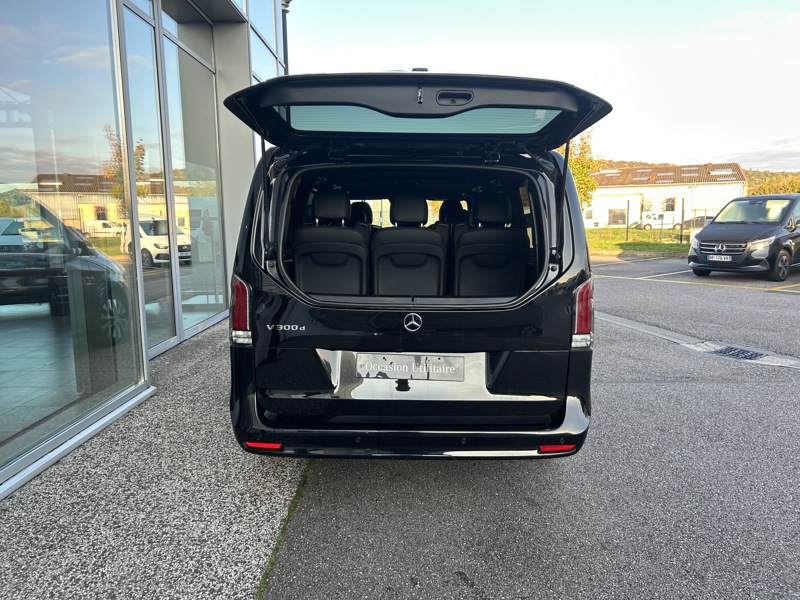 Image Mercedes-Benz CLASSE V 300 d AVANTGARDE Extra long 8 Places 68990HT