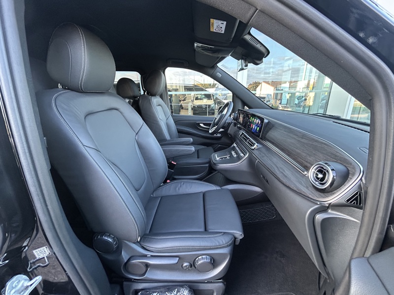 Image Mercedes-Benz CLASSE V 300 d AVANTGARDE Extra long 8 Places 68990HT