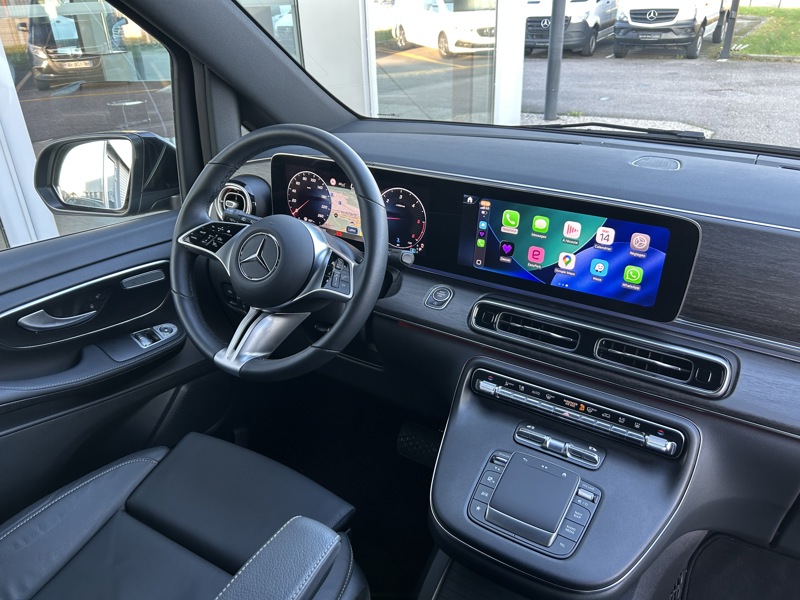 Image Mercedes-Benz CLASSE V 300 d AVANTGARDE Extra long 8 Places 68990HT