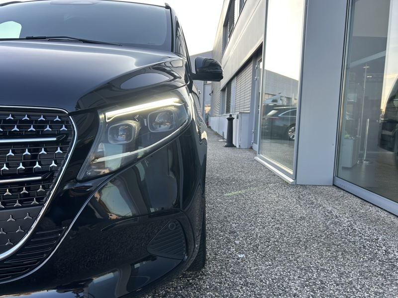 Image Mercedes-Benz CLASSE V 300 d AVANTGARDE Extra long 8 Places 68990HT