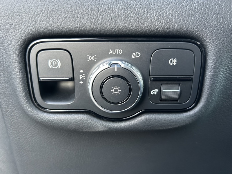 Image Mercedes-Benz CLASSE V 300 d AVANTGARDE Extra long 8 Places 68990HT