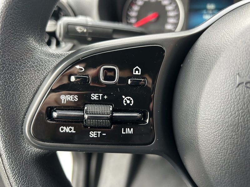 Image Mercedes-Benz SPRINTER 314 CDI Fourgon Toit Sureleve  Pack Led - Apple CarPlay 26900HT