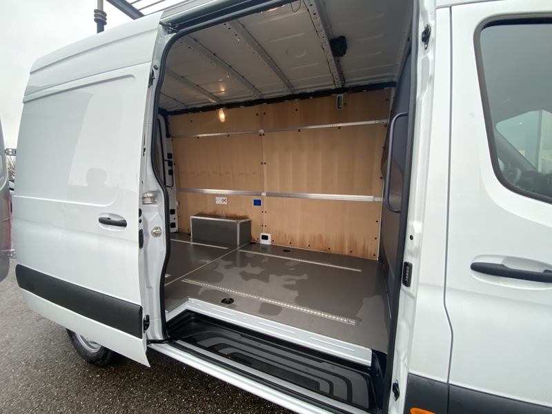 Image Mercedes-Benz SPRINTER 317 CDI Fg 170CV Boite Auto Apple Carplay 39900HT