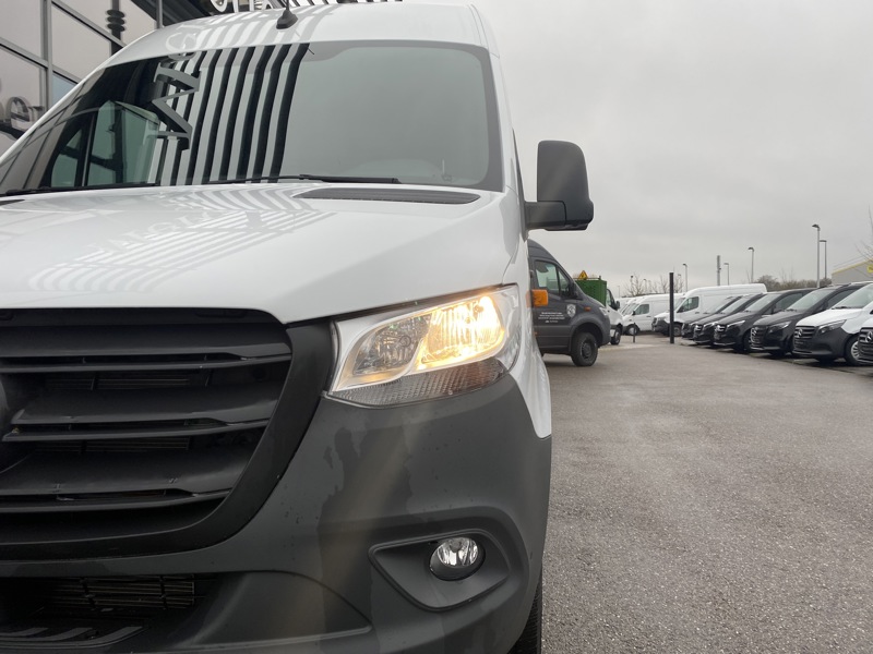 Image Mercedes-Benz SPRINTER 317 CDI Fg 170CV Boite Auto Apple Carplay 39900HT