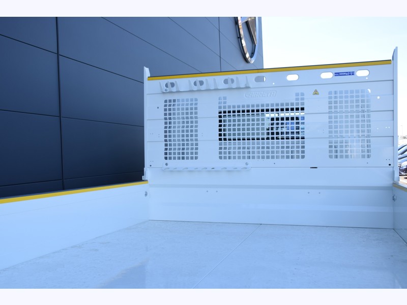 Mitsubishi FUSO CANTER NEUF 3C15M25 Benne /  145ch - BVM  - 39 200€ HT