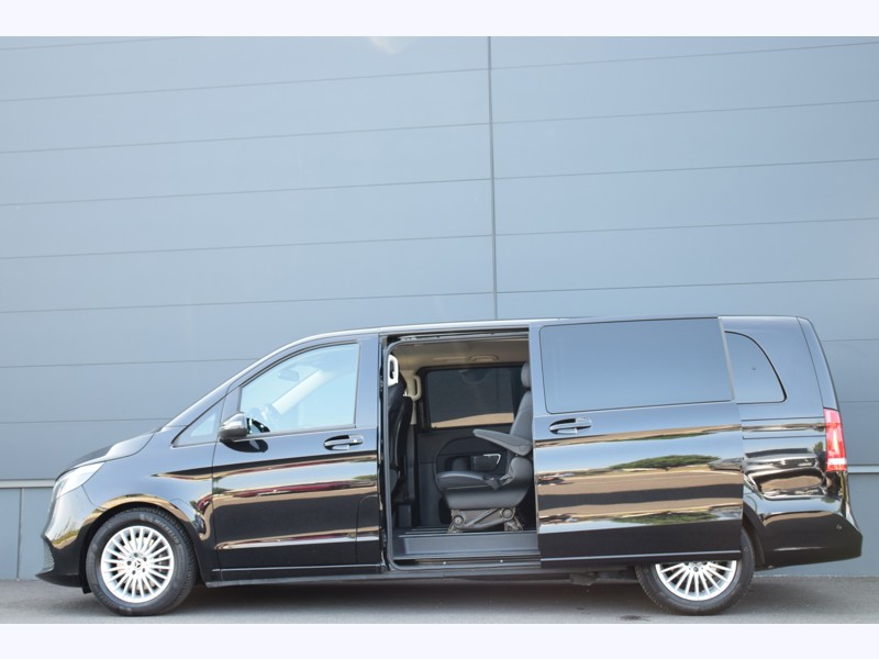 Image Mercedes-Benz CLASSE V V 300 d XL  / L3  -  8 places - Avantgarde  - 54 990€ HT