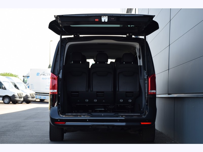 Image Mercedes-Benz CLASSE V V 300 d XL  / L3  -  8 places - Avantgarde  - 54 990€ HT